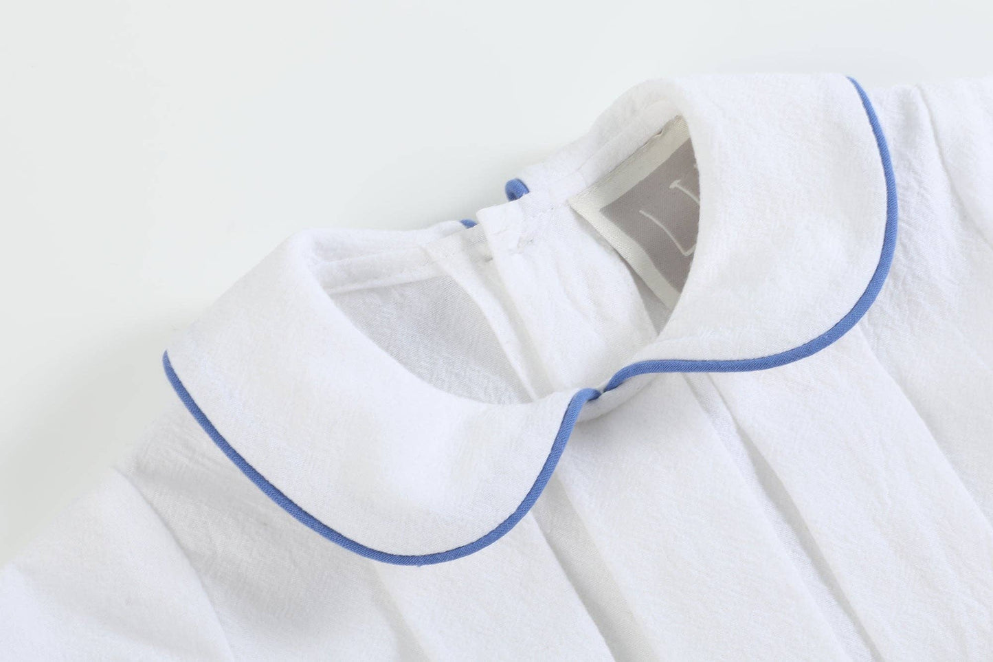 White Collared Set