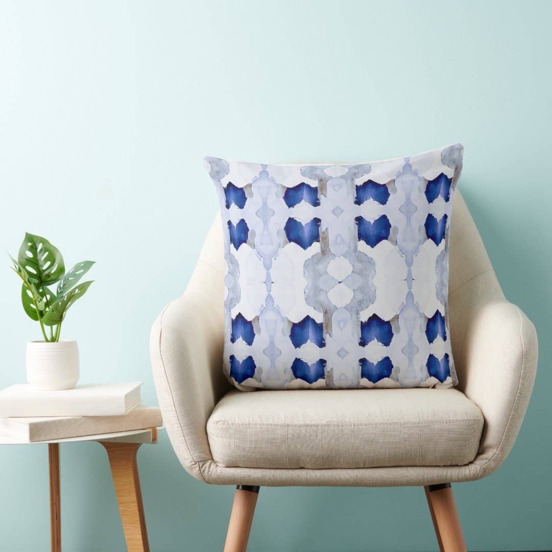 Mia Decorative Abstract Mid-Century Art Throw Pillow: 18x18
