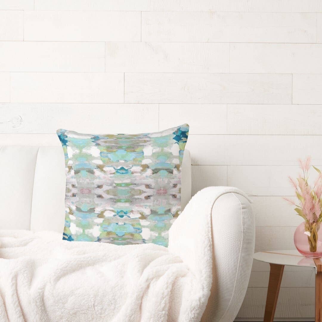 Layla Decorative Abstract Modern Art Throw Pillow: 18x18