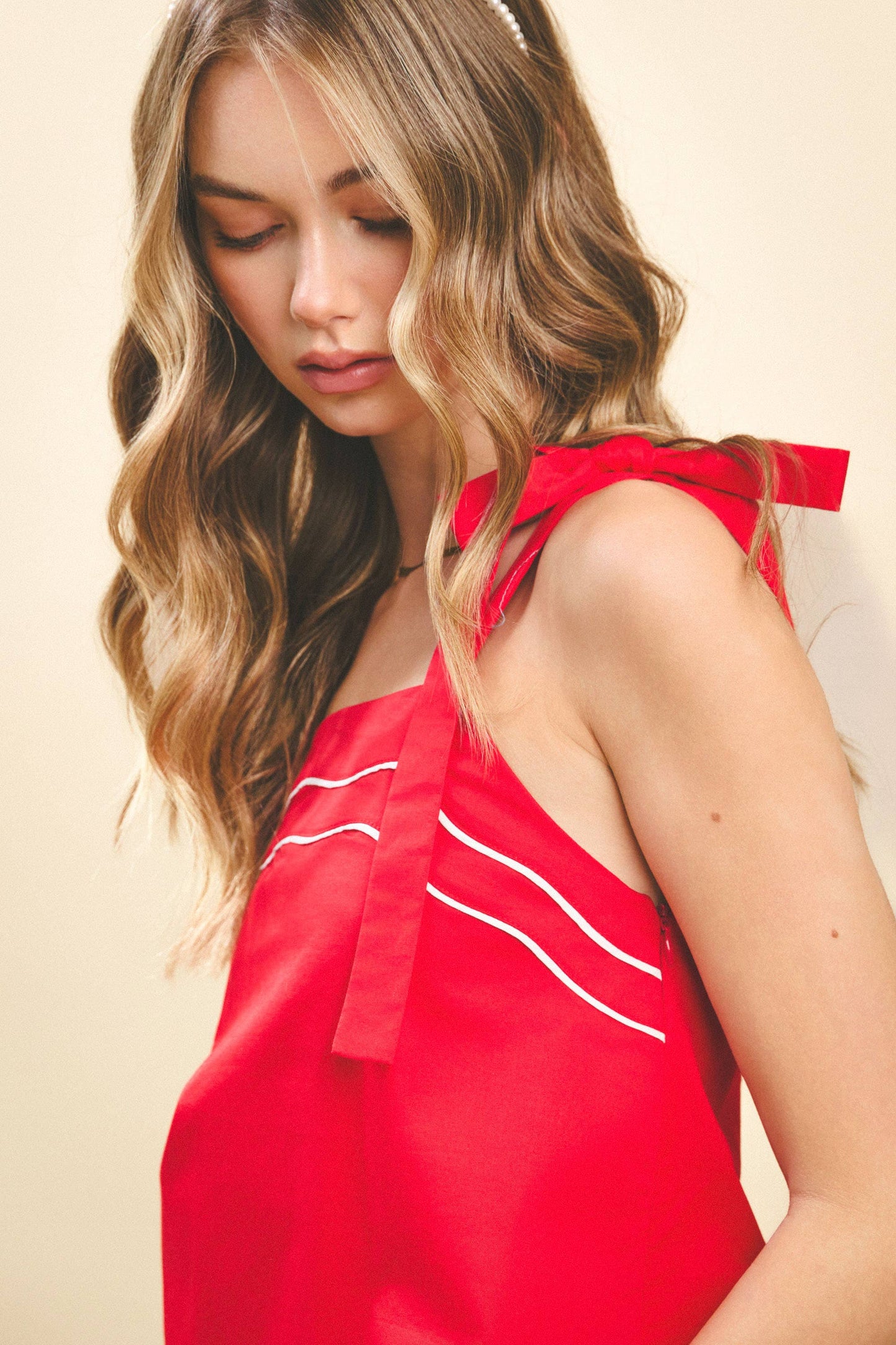 Red Wave Top