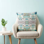 Layla Decorative Abstract Modern Art Throw Pillow: 18x18