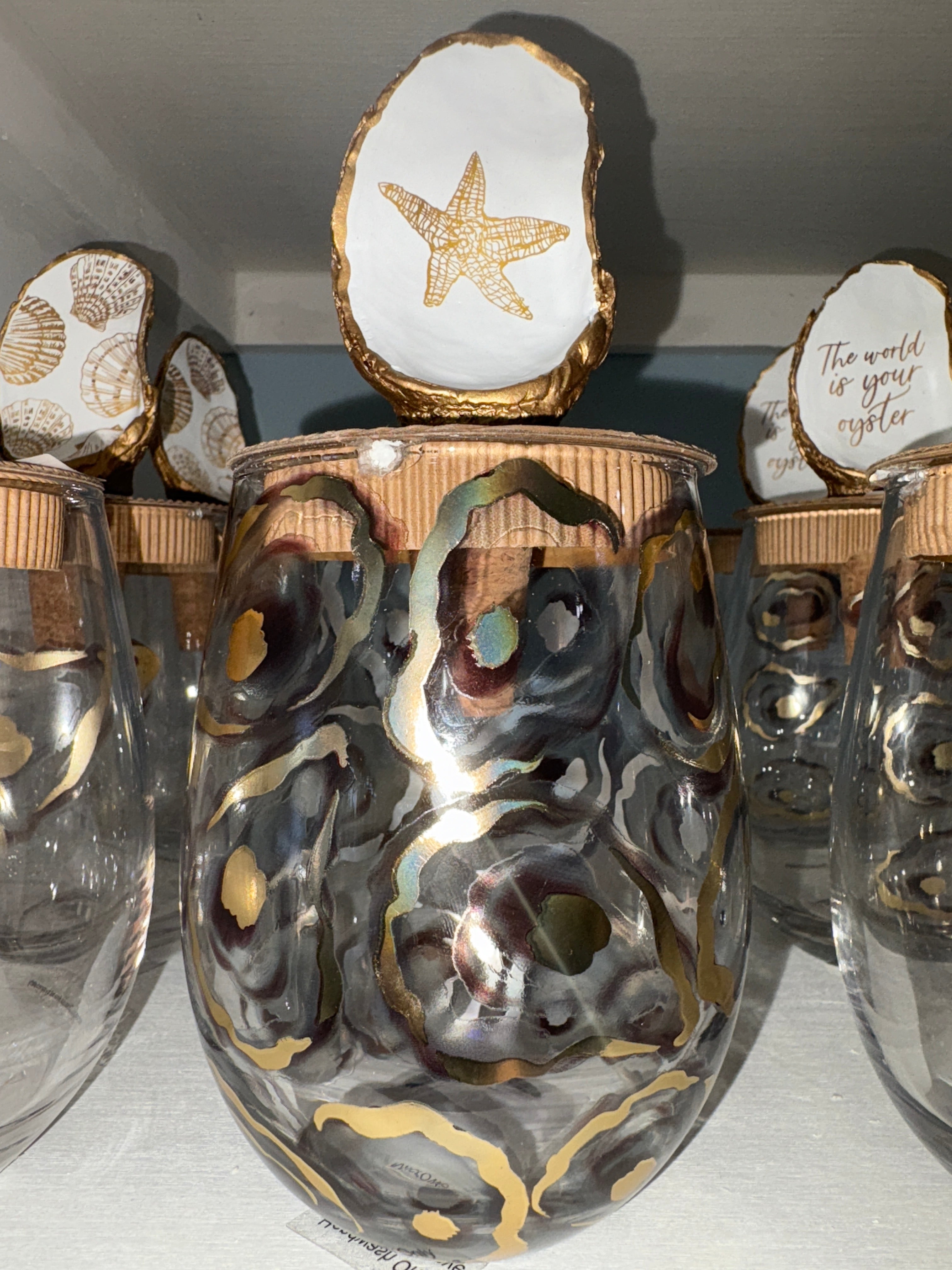 Multi-Oyster Wine Glass & Stopper Set