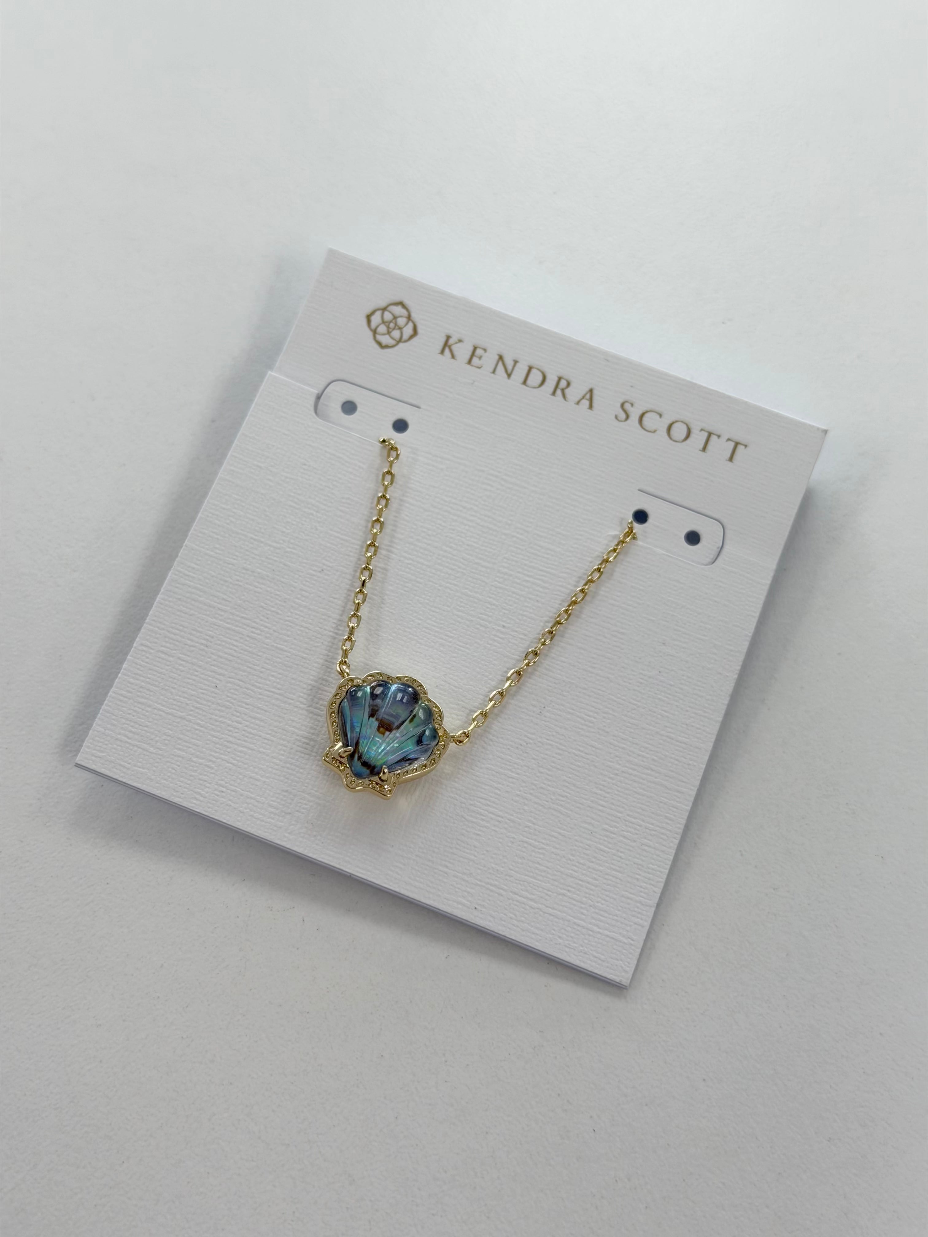 Kendra Scott Brynne Shell Necklace