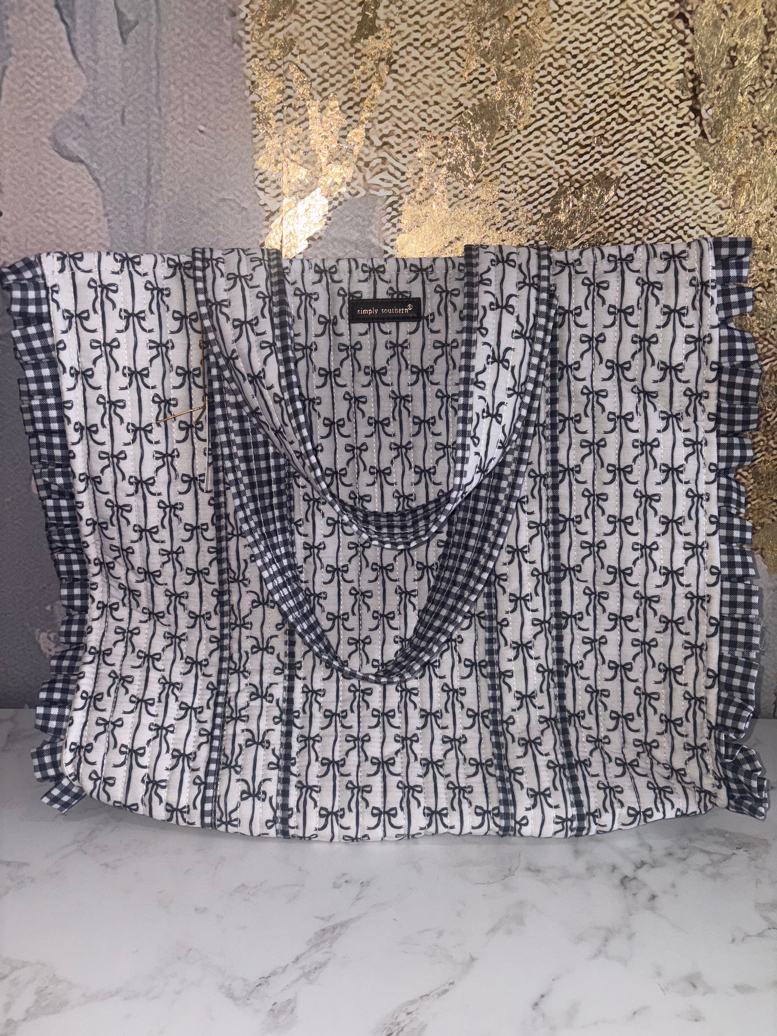 Black Bow Lg Quilted Tote