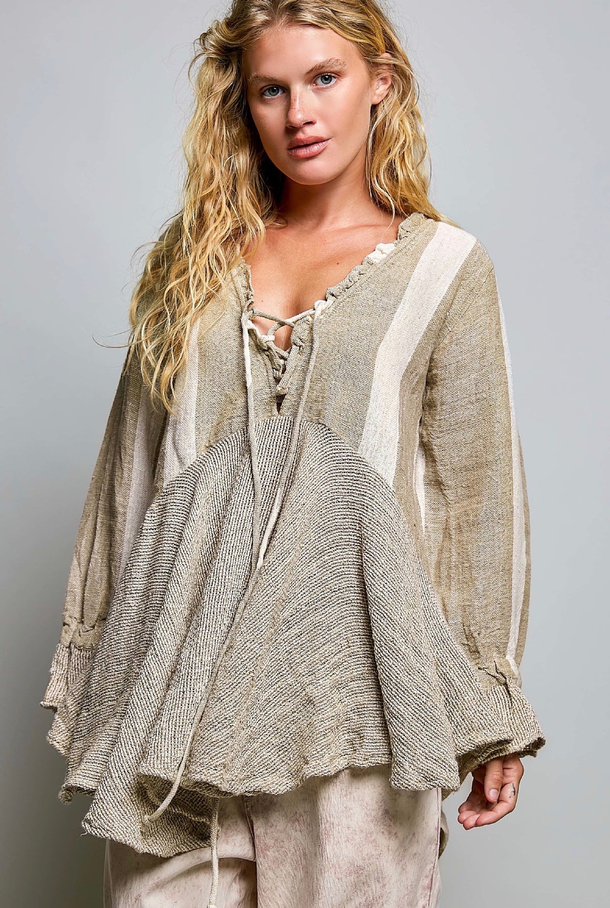 Linen Lines Top