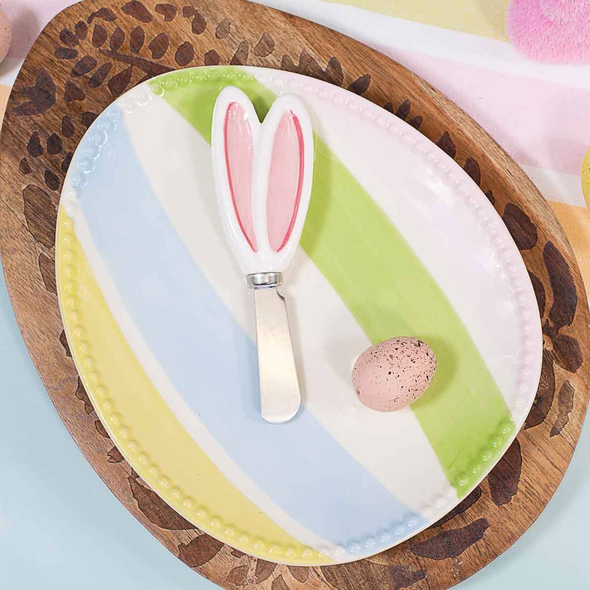 Candy Stripe Egg Plate   White/Multi   8.75x7.25