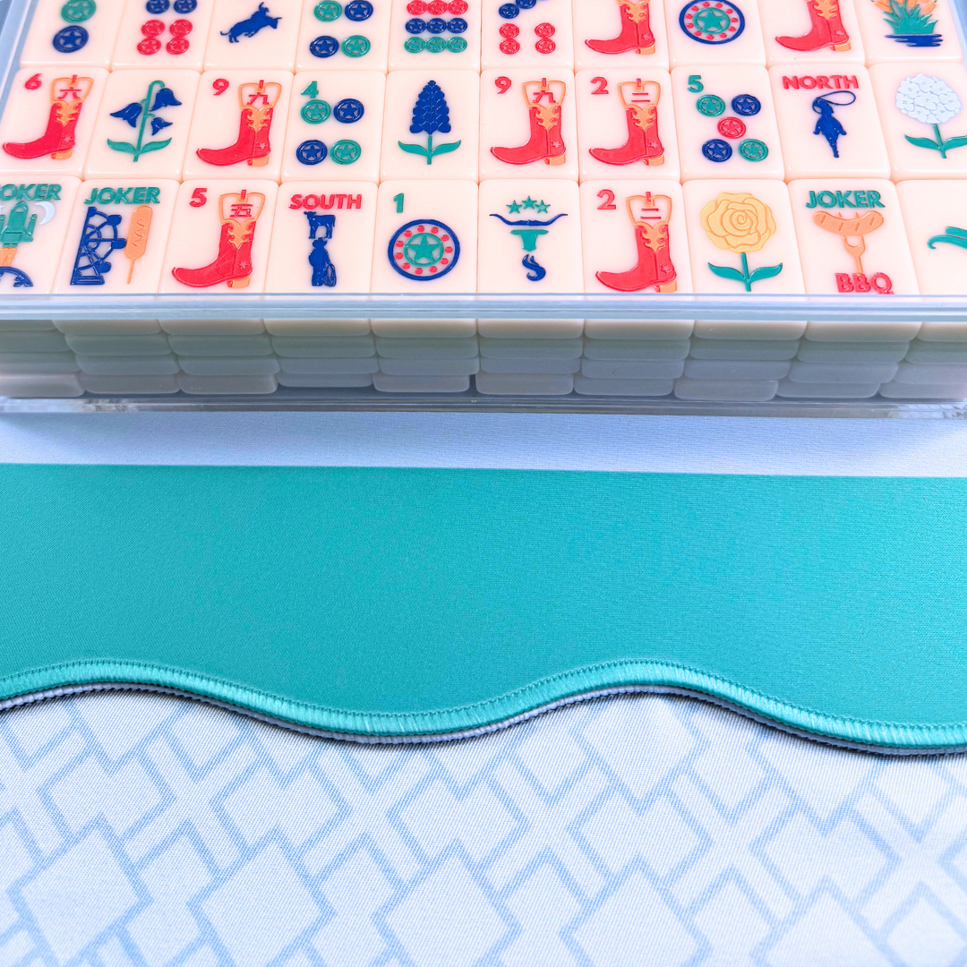 Mahjong Mat- Blue Scallop Color Wave